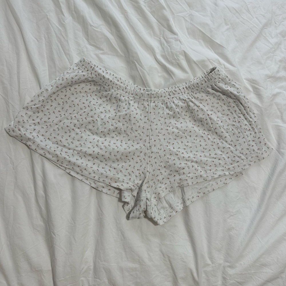 Brandy Melville Floral Mini Shorts